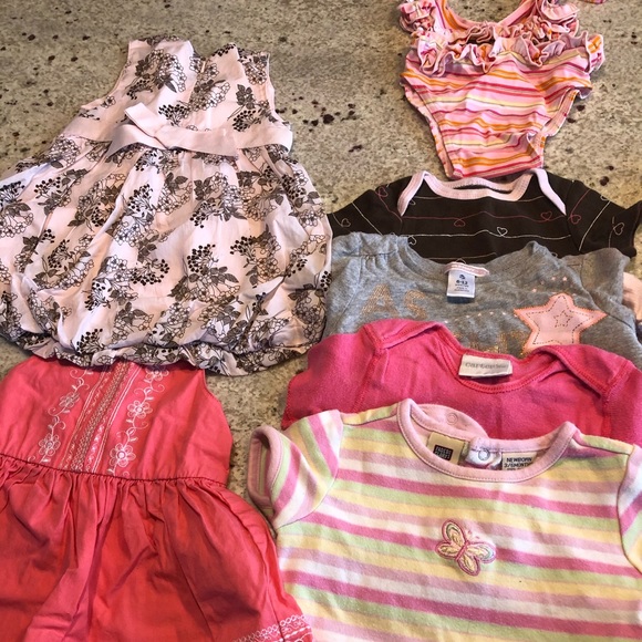 Lot of baby’s clothes - Picture 7 of 8